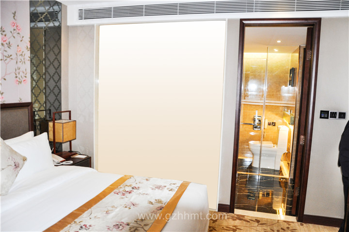 hotel bathroom privacy glass partition